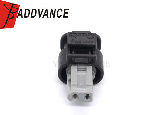 7574 677-02 2 Pin Female PA66 GF26 Automotive Connector For BMW