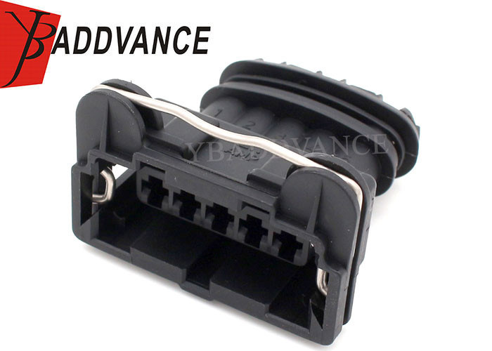 2821931 5 Hole TE Connectivity Connectors , AMP JPT Connector With