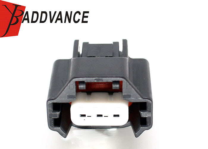 3 Pin Japanese Electrical Sealed VQ35 Crank Sensor Connectors 7183787430