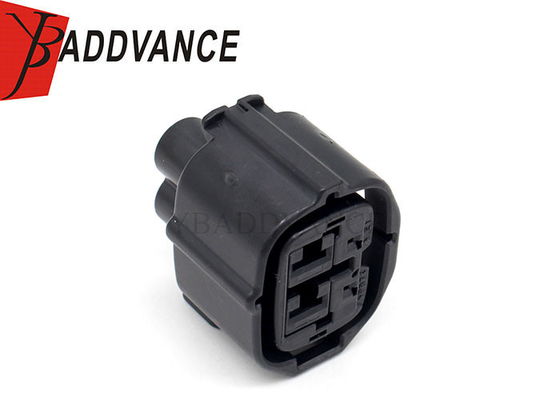 4 Pin Female ECU Sumitomo Black Electric Wire Automotive Connector Housing For Toyota