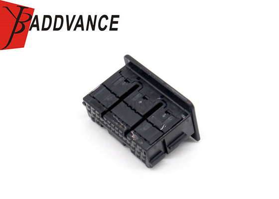 Automotive TE Connectivity PBT Electrical Female 30 Pin Connector Housing