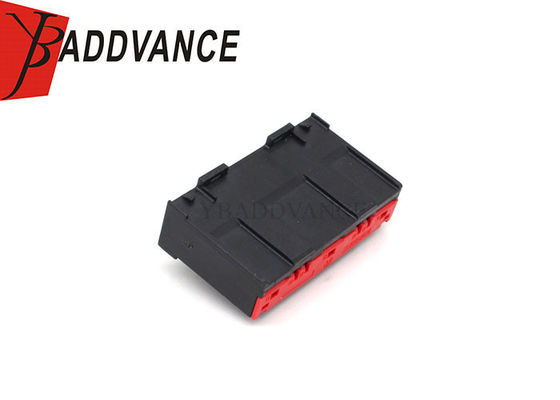15422577 Motorcycle Female 7 Pin  PBT Automotive Connector For Ford