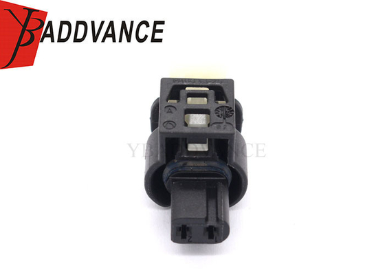 7615487-03 805-120-521 2 Pin Female Car Cigarette Lighter Connector For BMW