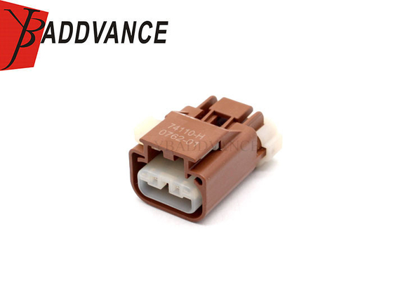 13899398 F374110 Aptiv APEX Series Automotive Brown 3 Pin Female Connector