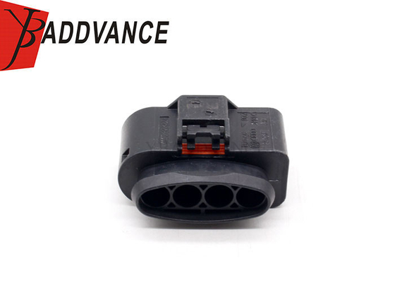 4M0973724 Electrical Headlight 4 Pin Female Connector For VW Audi Q7 2016-2022