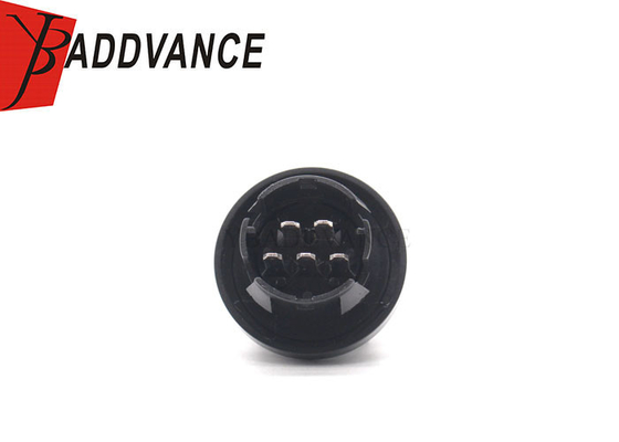 Automotive Electrical Black Male 5 Pin Fuel Pump Connector For T oyota