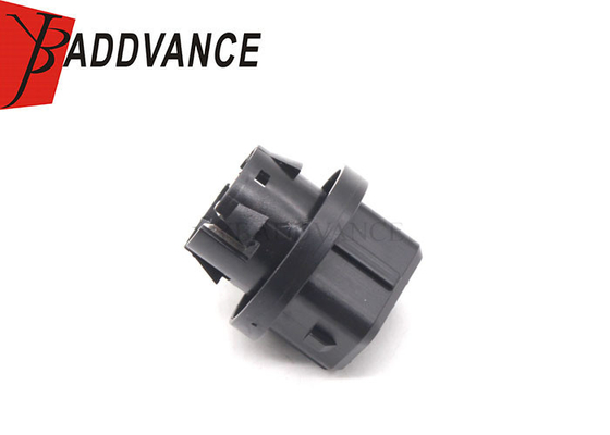 Hot Selling Automotive Electrical Black Male 5 Pin Fuel Pump Connector For Toyota