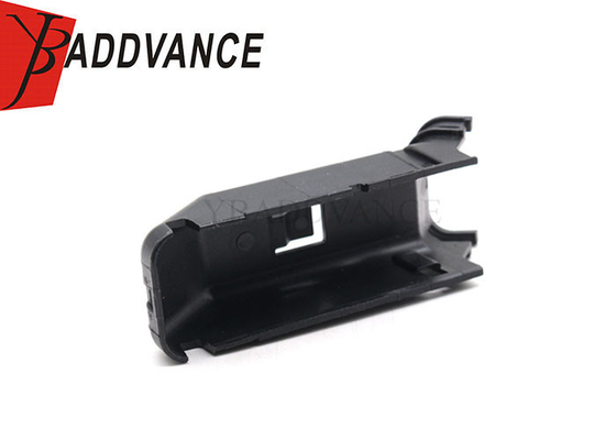 13712208 Automotive Electronics IP35 Delphi Aptiv PBT GF20 Black 81 Pin Back Cover