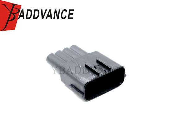 4 Pin Male Plastic Waterproof Wiring Harness Cable Connector For Automobile