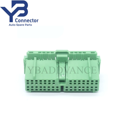 30 Pin JAE Female Civic Green Chassis Rectangular OBD2 Connector Housing For Honda IL-AG5-30S-D3C1