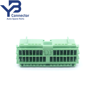 30 Pin JAE Female Civic Green Chassis Rectangular OBD2 Connector Housing For Honda IL-AG5-30S-D3C1