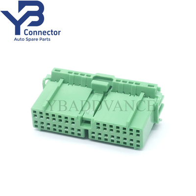 30 Pin JAE Female Civic Green Chassis Rectangular OBD2 Connector Housing For Honda IL-AG5-30S-D3C1