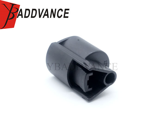 PB625-01027 KUM 090 1 Pin Female Engine Wiring Harness Connector For Hyundai