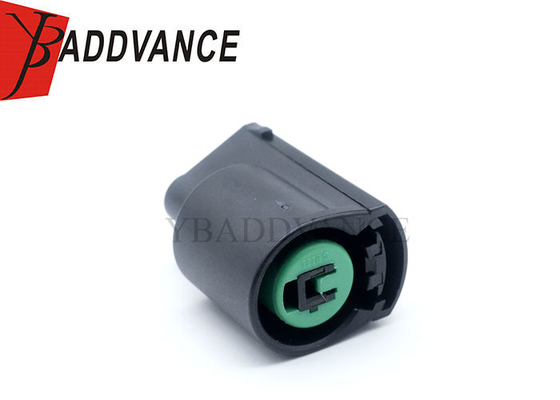 PB625-01027 KUM 090 1 Pin Female Engine Wiring Harness Connector For Hyundai