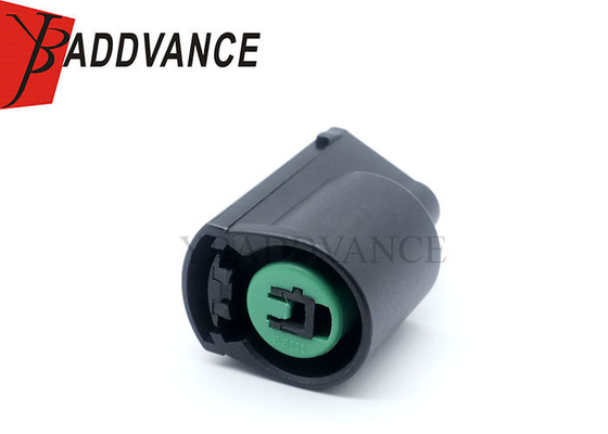 PB625-01027 KUM 090 1 Pin Female Engine Wiring Harness Connector For Hyundai