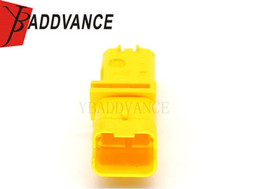 Yellow FCI Sicma Connectors 1.5mm Series / 3 Pin Male Connector Housing With Terminals