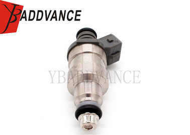 IW174 High Impedance Gasoline Fuel Injector For VW Golf One Year Warranty