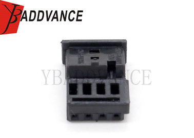 Female Central Lock TE Connectivity AMP Connectors For Atmosphere Light 968813-1C
