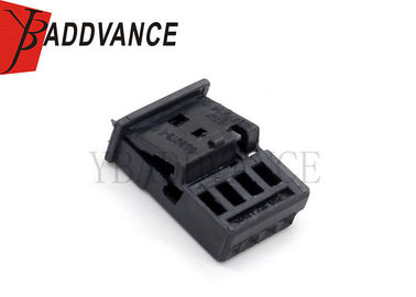 Female Central Lock TE Connectivity AMP Connectors For Atmosphere Light 968813-1C