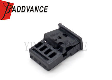 Female Central Lock TE Connectivity AMP Connectors For Atmosphere Light 968813-1C
