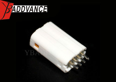 White Header 1 Row Automotive Electrical Connectors 4 Pin Male Connector For Japanese Car