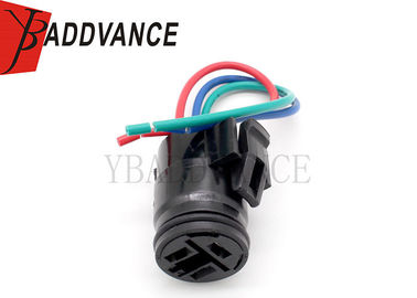 Round 3 Way Vehicle Wiring Harness Alternator Connector For Toyota Black Color