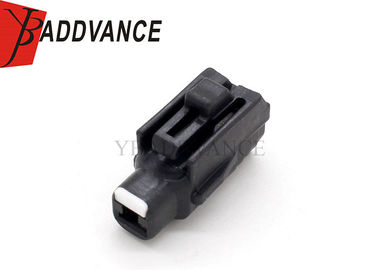 1 Way TS 187 Female Starter Connector Plug 90980-11400 / 6189-0413 For Toyota Lexus