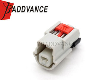 Dual Slot Light Gray Electrical Female Connector 2 Pin For Truck Bus 1 Year Warranty