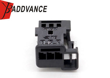 Rectangular 3 Pin Female Connector Plug For Motors Small Size OEM Standard