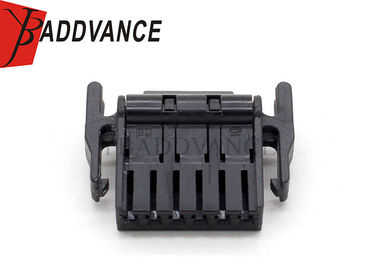 6 Way Electrical TE Connectivity AMP Connectors Female 16 - 24 AWG Wire Gauge Black Color