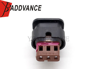 Sealed 3 Pin Female 2208316-1A Tyco AMP Connector For VW