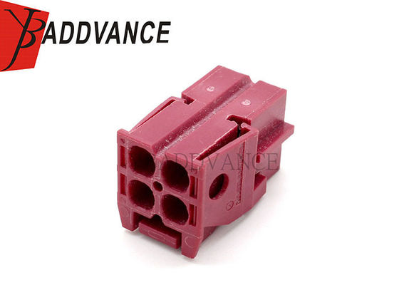 4-1670878-2 A 4 Pin Female TE Tyco AMP Connectors