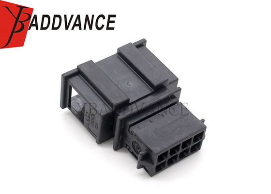 3B0972724 3B0972734 22AWG 100MΩ 8 Pin Male Connector