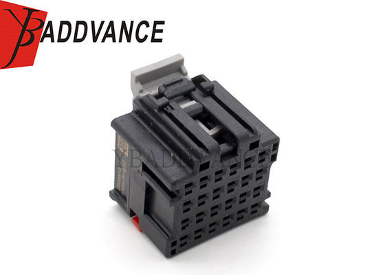 24AWG 2307163-1A Pa66 24 Way TE Connectivity AMP Connectors