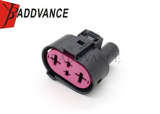 DCS Aptiv F004200 / 13873952 4 Pin Female Connector