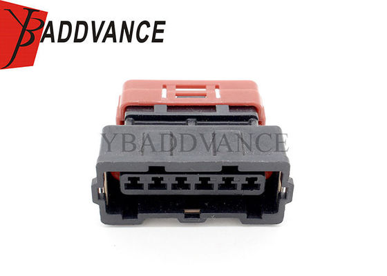 PB185-06026 6 Pin Female Z32 MAF Connector Housing For Nissan