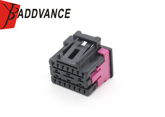 4F0972483 17 Pin Female Electrical Connector For Audi A3 8V17