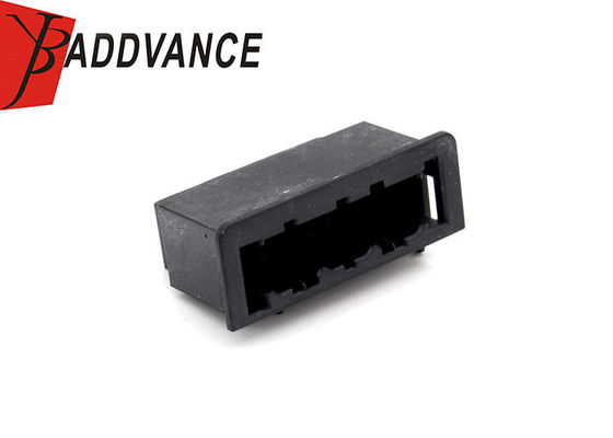 2333989-1 Black Male Auto Electrical Wire Harness Connector Housing 6 Pin