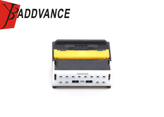 MG655814 12 Pin Wire To Wire KET Connector Female Automotive Electrical
