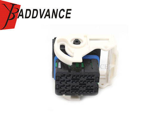 32 Pin TE/AMP Plastic Wiring Harness Connector Black Female Sealed Electrical
