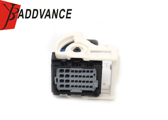 32 Pin TE/AMP Plastic Wiring Harness Connector Black Female Sealed Electrical