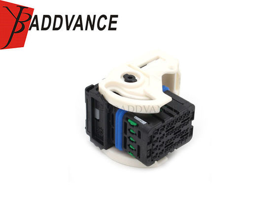 32 Pin TE/AMP Plastic Wiring Harness Connector Black Female Sealed Electrical