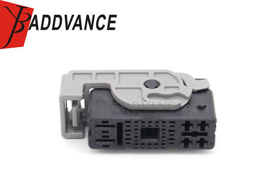 TE AMP 26 Pin Female Auto Connector For Japanese Car