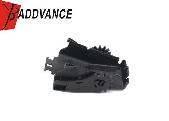 2208728-1 / 2208723-1 MCON Interconnection System Automotive Connector Covers Cable