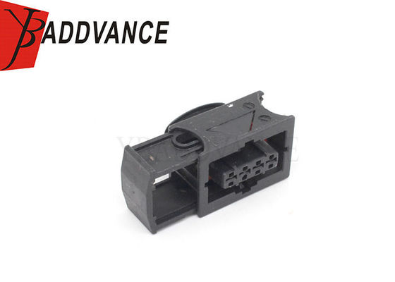 4 Pin Female PA66 GF25  Automotive Electrical Connectors For GM