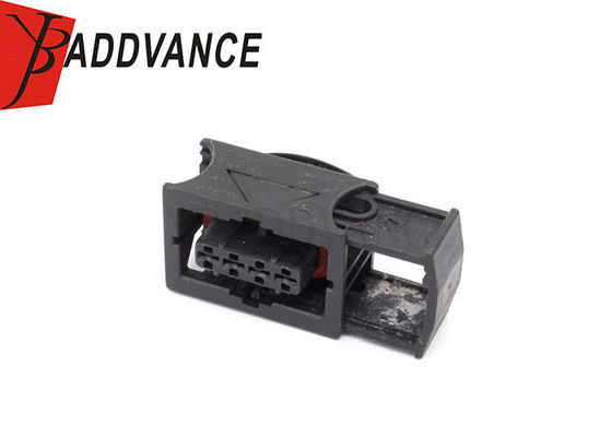 4 Pin Female PA66 GF25  Automotive Electrical Connectors For GM