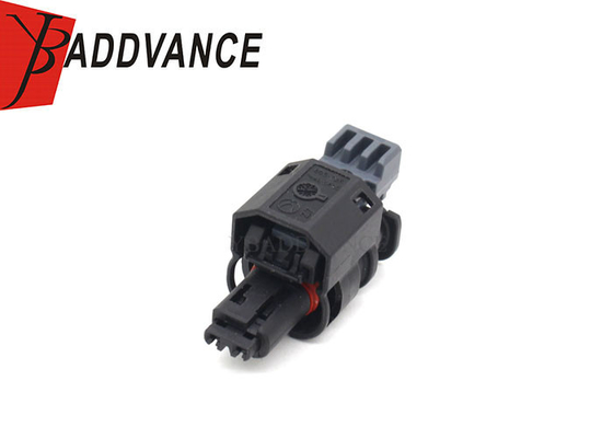 9291135-04 Electrical 2 Pin Female Socket Connector Housing For BMW