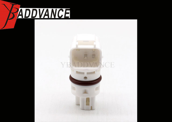 Top Quality Electric White 4 Pin Male Fuel Pump Harness Connector For  Nissan