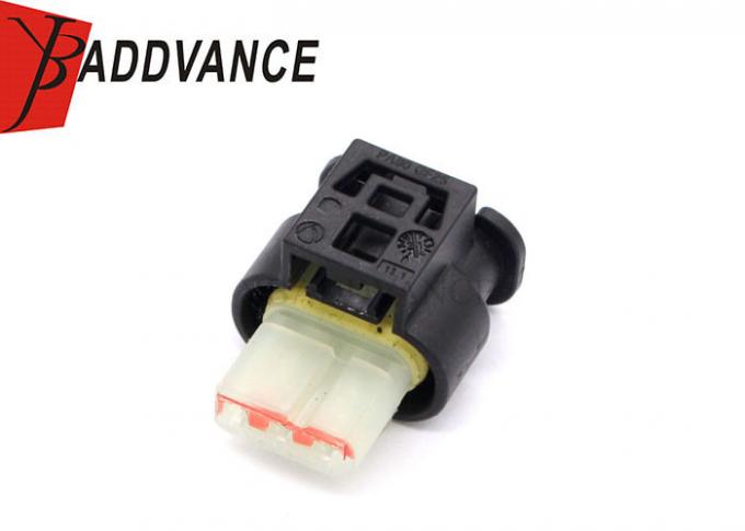 805-121-522 A0295451326 3 Pin Female PA66 GF25 Connector For Volkswagen ...